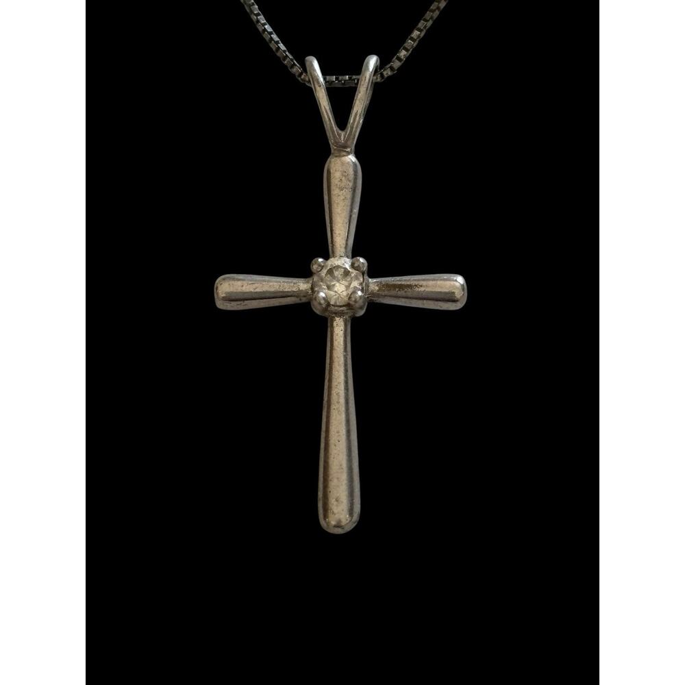 PAJ Sterling Silver 925 Cubic Zirconia Cross Pendant Necklace Religious 18” 2g